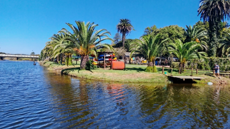 3 Bedroom Property for Sale in Groot Brakrivier Central Western Cape